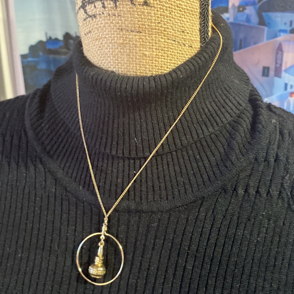 Kim Rogers sweater - Picture 2 of 5